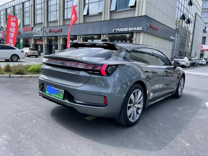 淮南23年極氪汽車0017