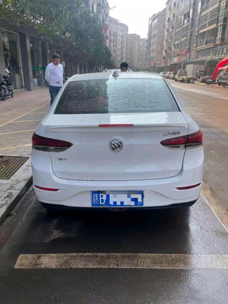 淄博18年别克英朗4