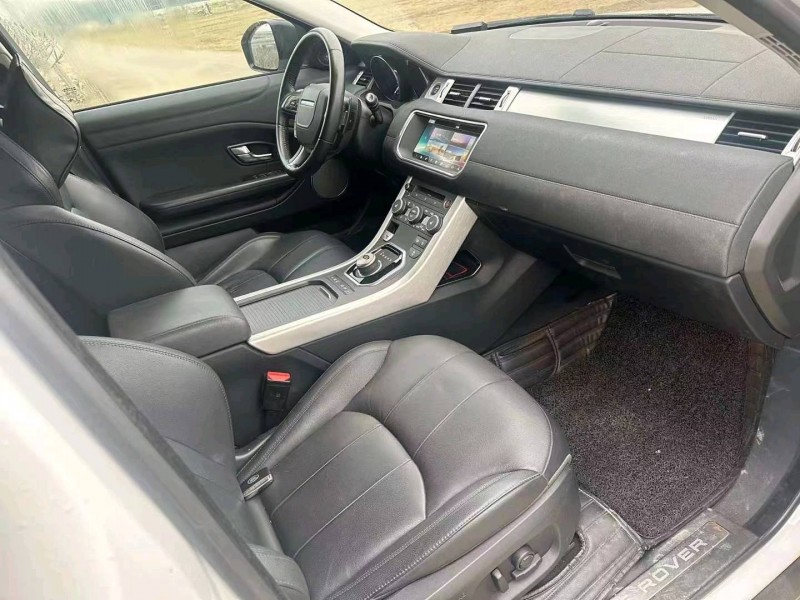 珠海18年路虎极光8