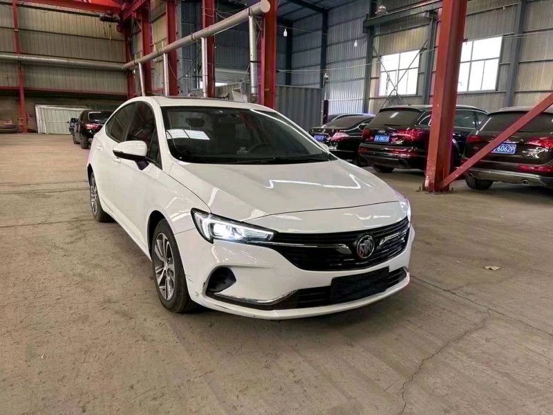 枣庄20年别克威朗7