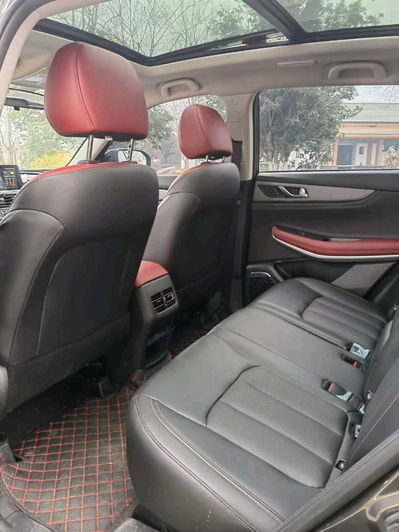 枣庄22年长安汽车CS757