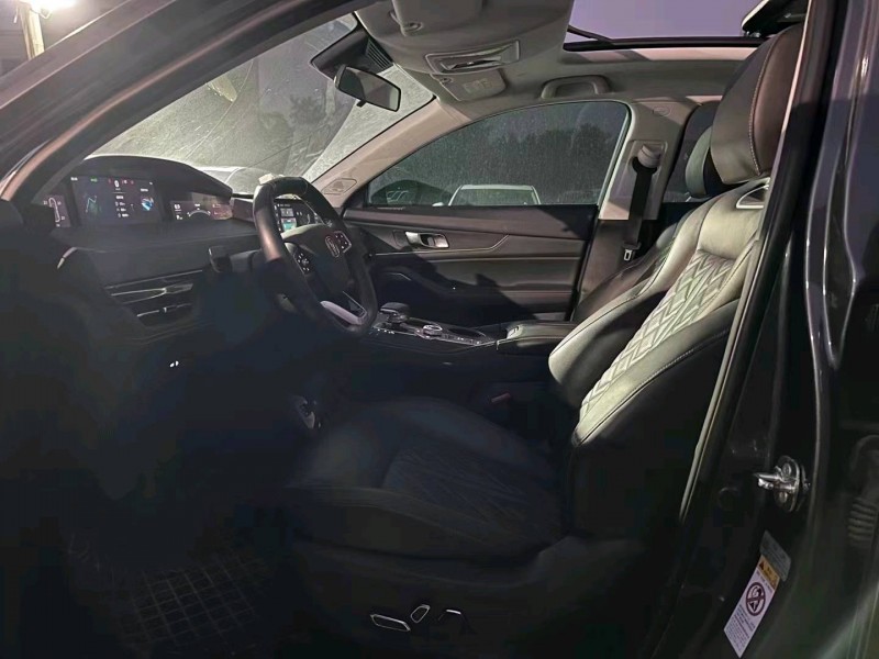 枣庄22年长安汽车UNI-K3