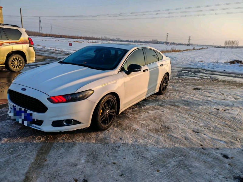 保定14年福特蒙迪欧2