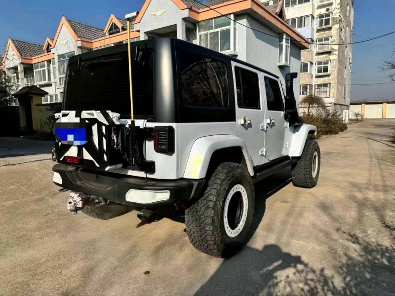 淄博17年Jeep牧马人7