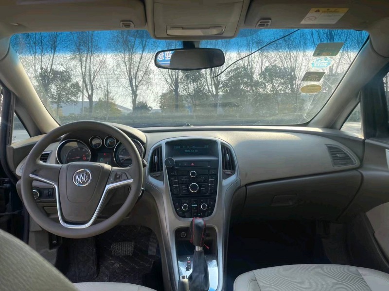 徐州14年别克英朗5