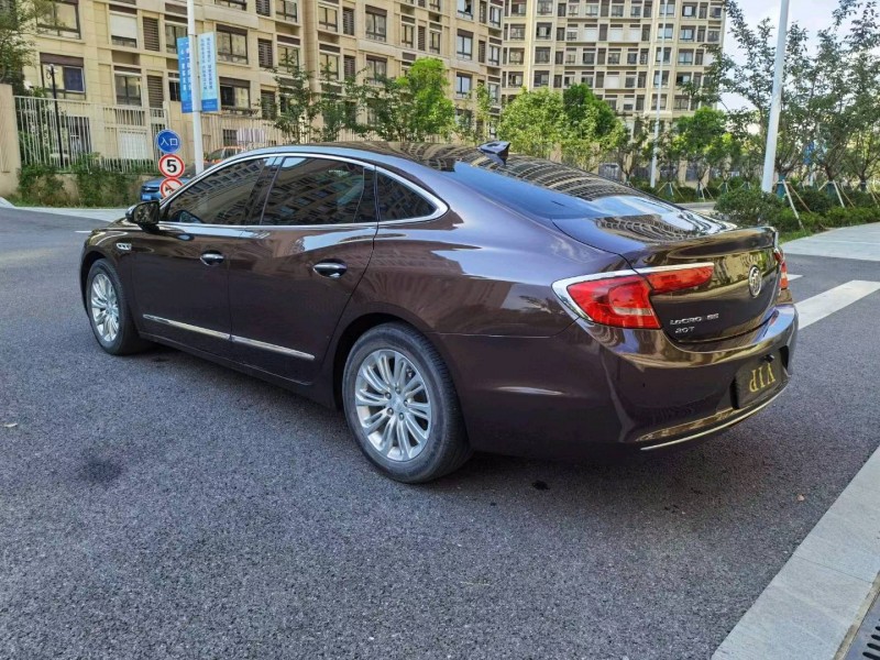 徐州18年别克君越8