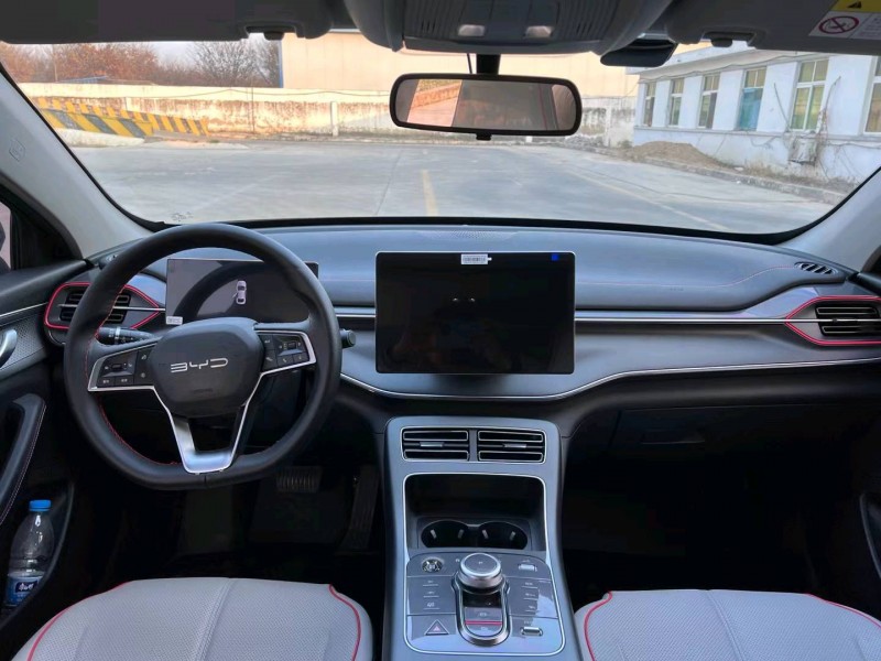 徐州22年比亚迪驱逐舰6