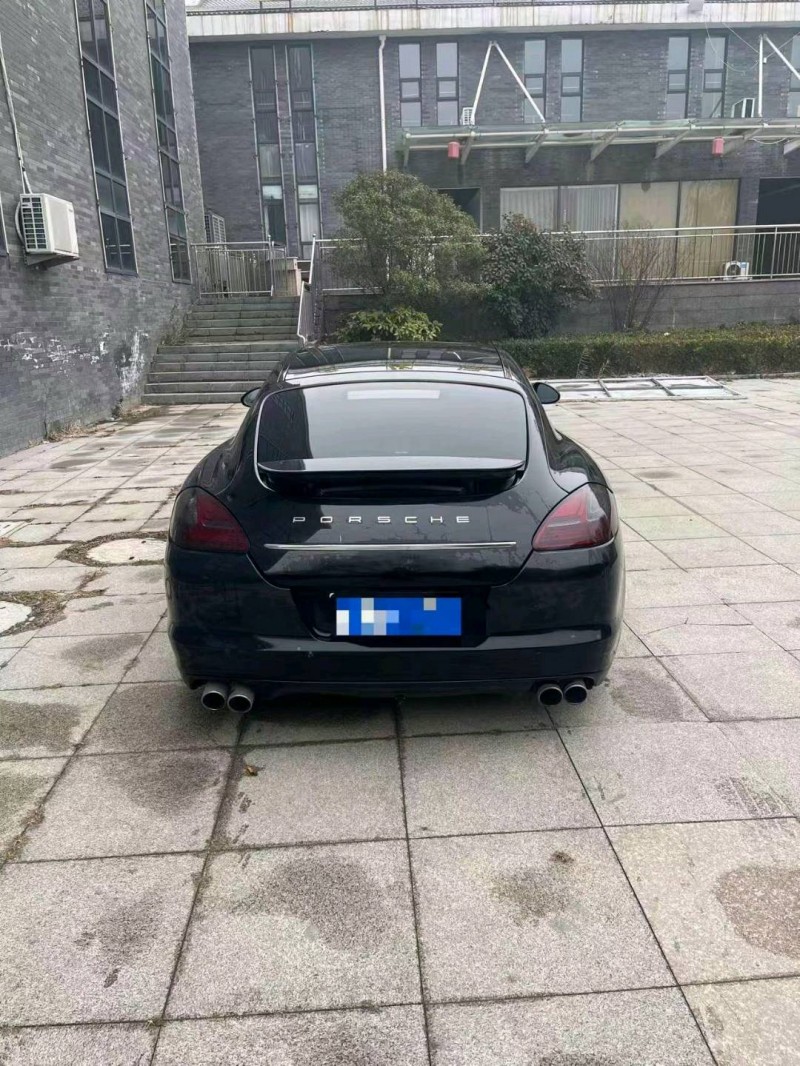 枣庄11年保时捷帕拉梅拉6