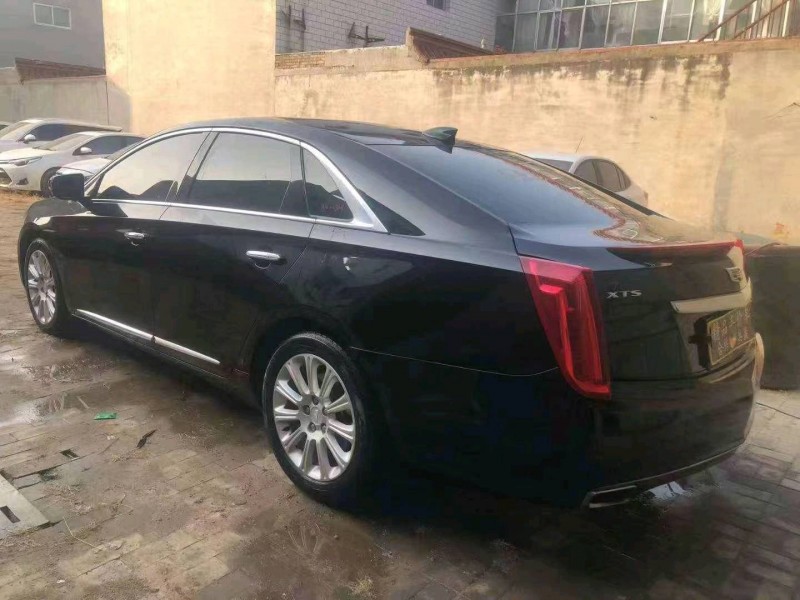 邯郸17年凯迪拉克XTS8