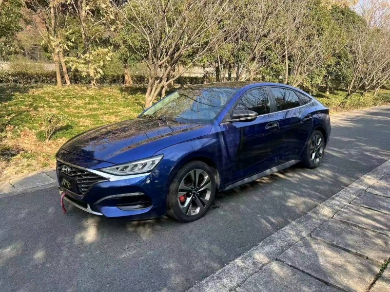 溫州19年現代菲斯塔2