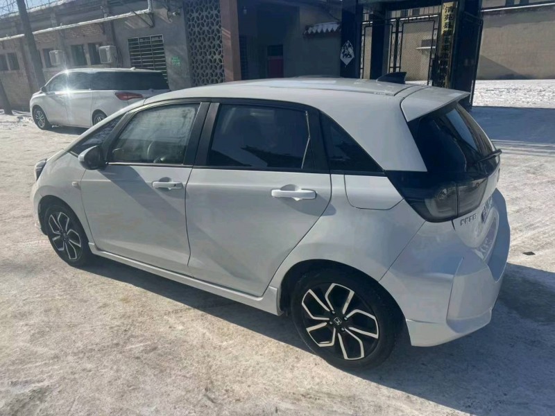 保定21年本田飞度4