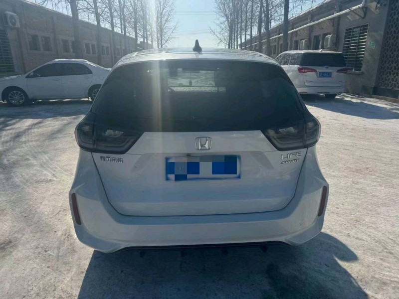保定21年本田飞度8