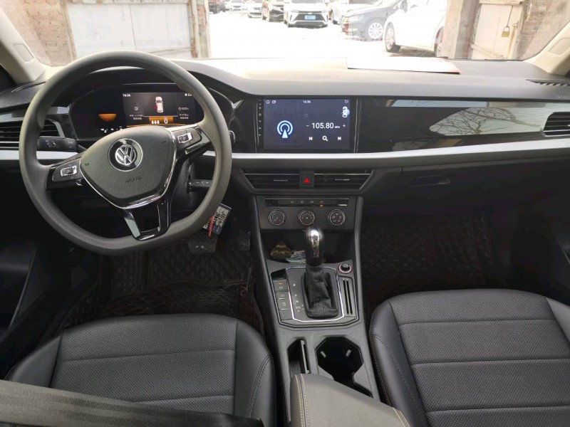 保定22年大众朗逸6