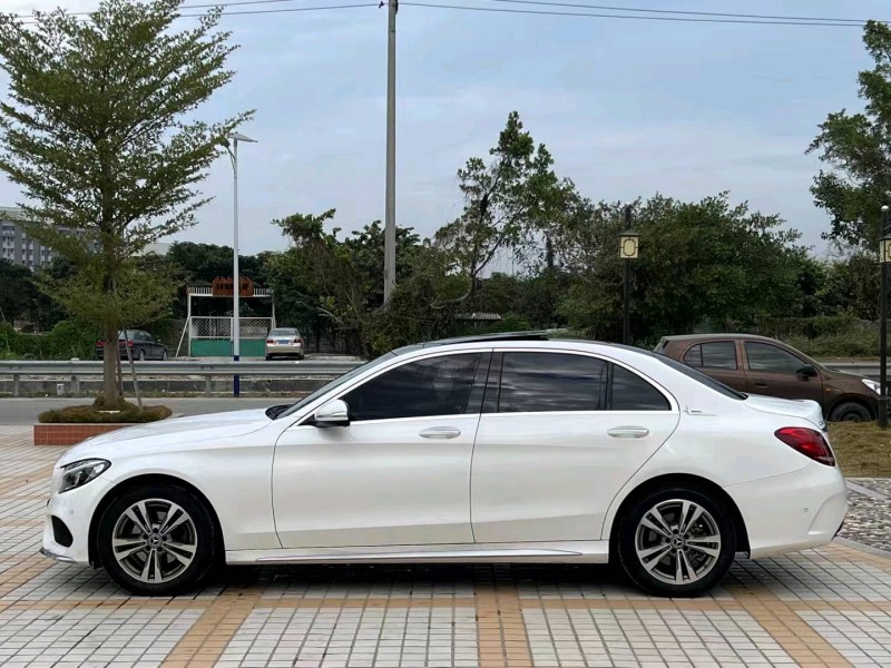汕头17年奔驰C3