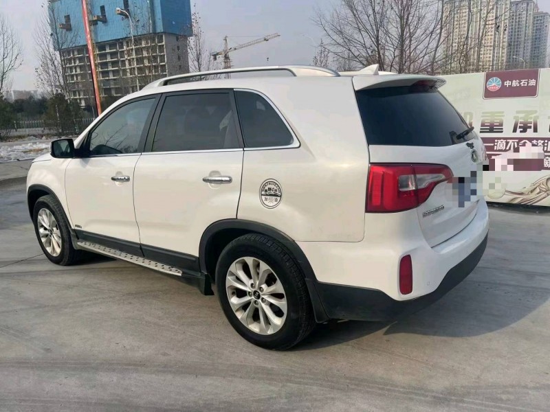 保定13年起亚索兰托9