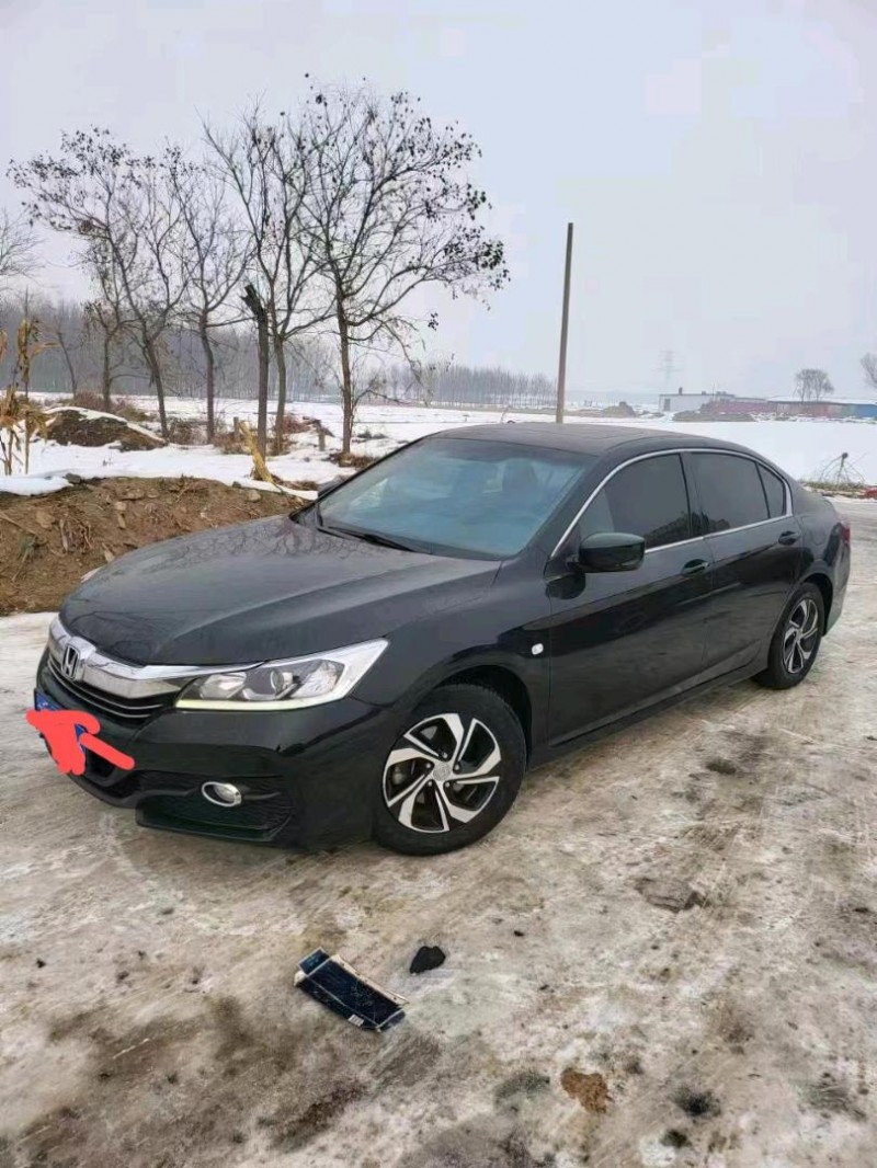 保定18年本田雅阁2