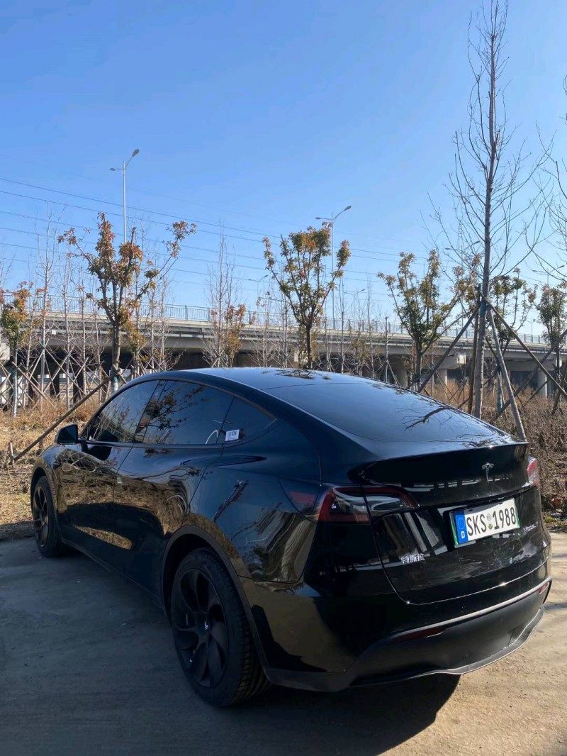 青島23年特斯拉MODEL Y7
