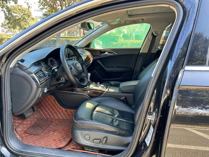 济宁15年奥迪A6L9