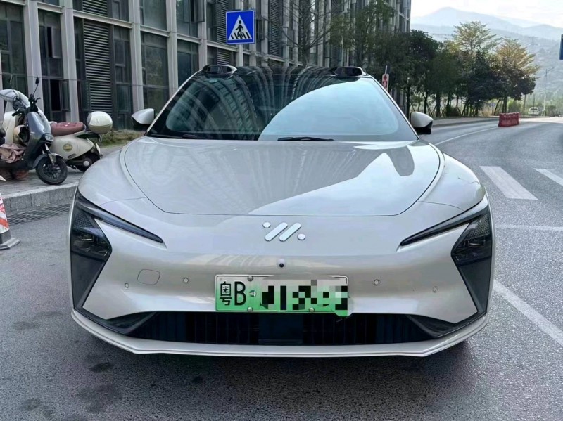 广州23年智己L71