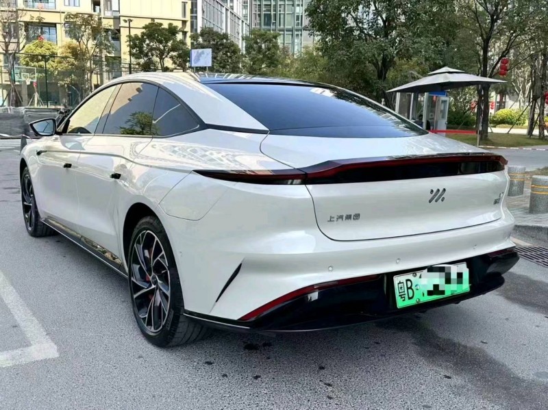 广州23年智己L78