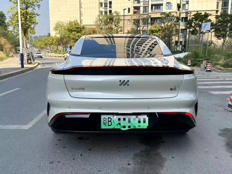 广州23年智己L79