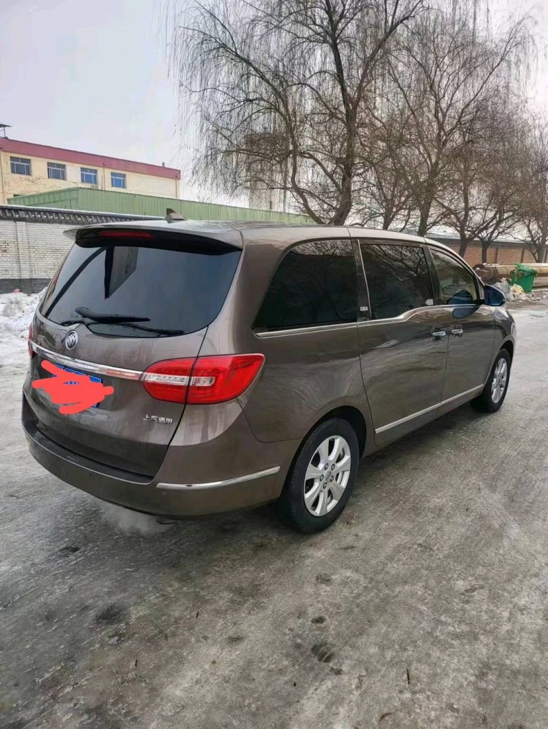 保定16年别克GL87