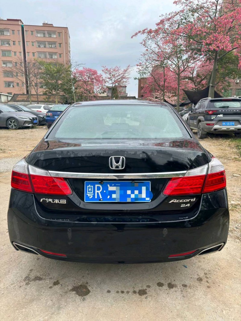 广州15年本田雅阁9