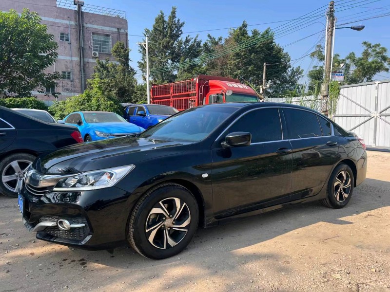 广州18年本田雅阁3