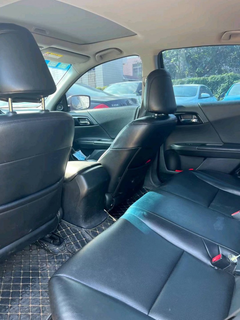 广州18年本田雅阁5