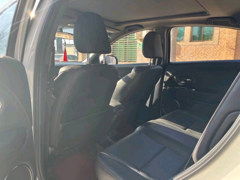 保定16年本田XRV7