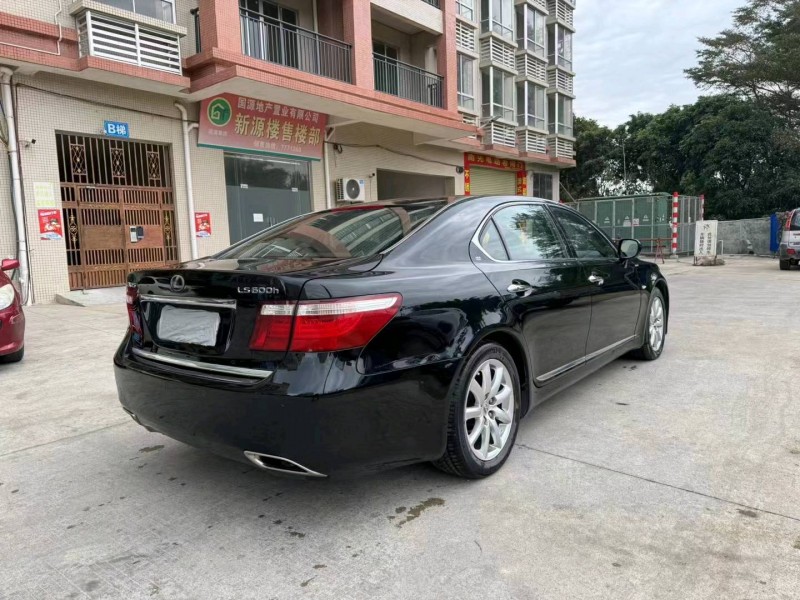 珠海07年雷克萨斯LS4