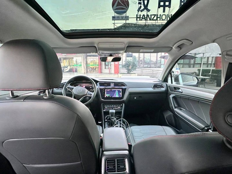 广州21年大众途观7