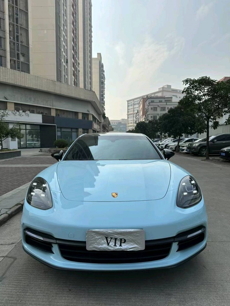 广州19年保时捷帕拉梅拉1
