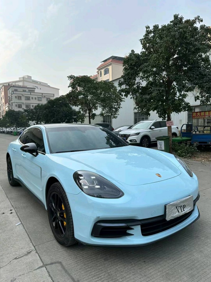 广州19年保时捷帕拉梅拉2