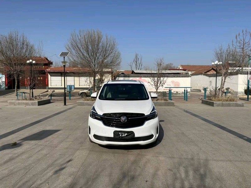 济南20年别克GL81