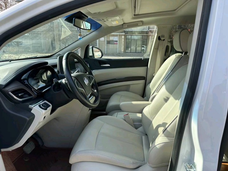 济南20年别克GL84