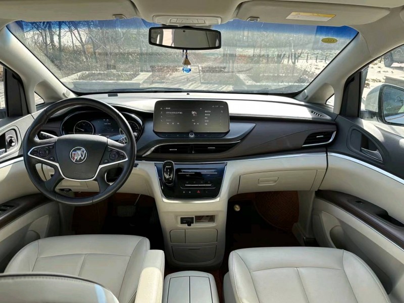 济南20年别克GL85