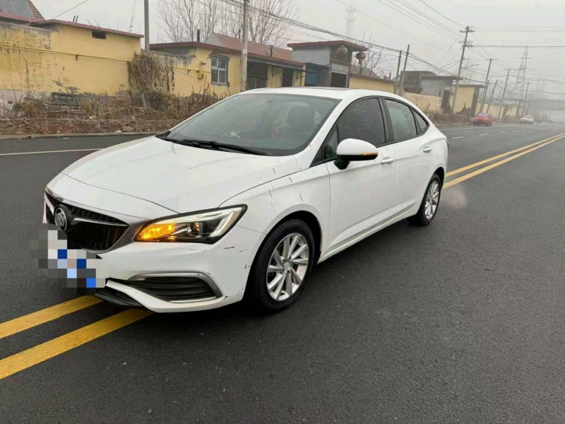 枣庄19年别克威朗2