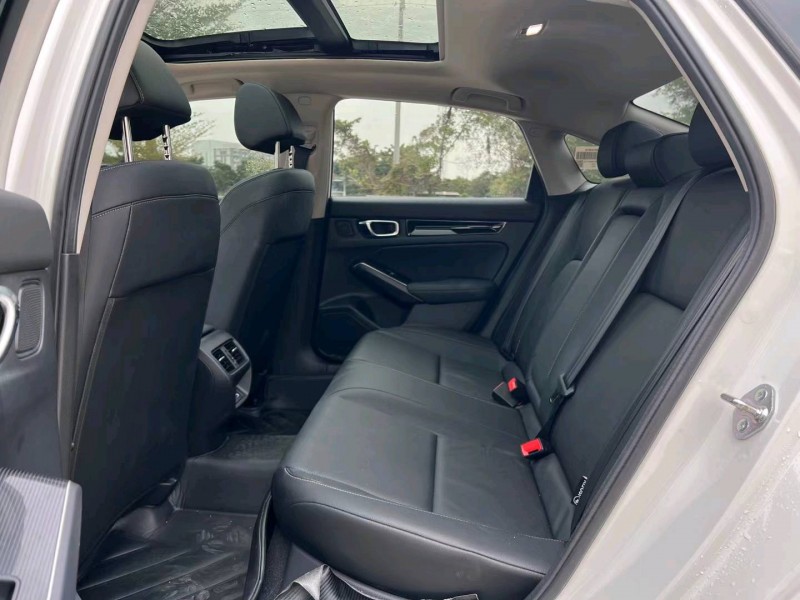 汕头21年本田思域6