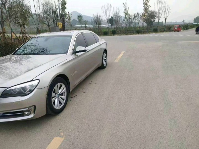 东营13年宝马7系2