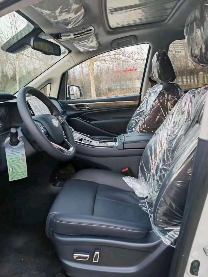 保定22年传祺M85