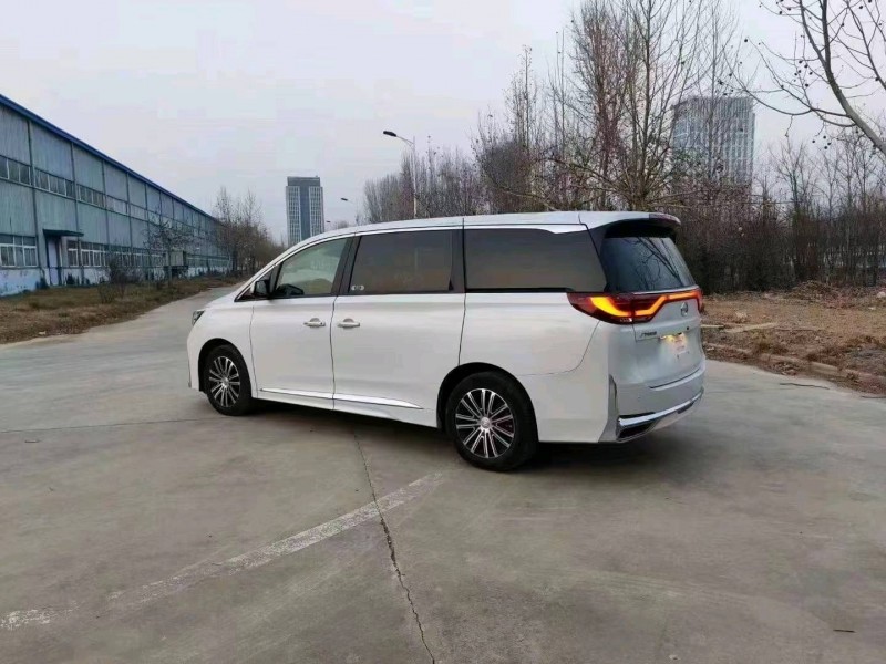 保定22年传祺M86