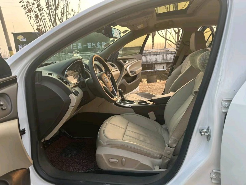 徐州16年别克君威3