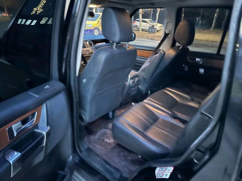 枣庄15年路虎发现5