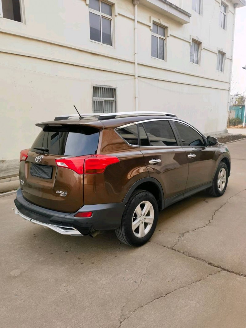 青岛15年丰田RAV4荣放7