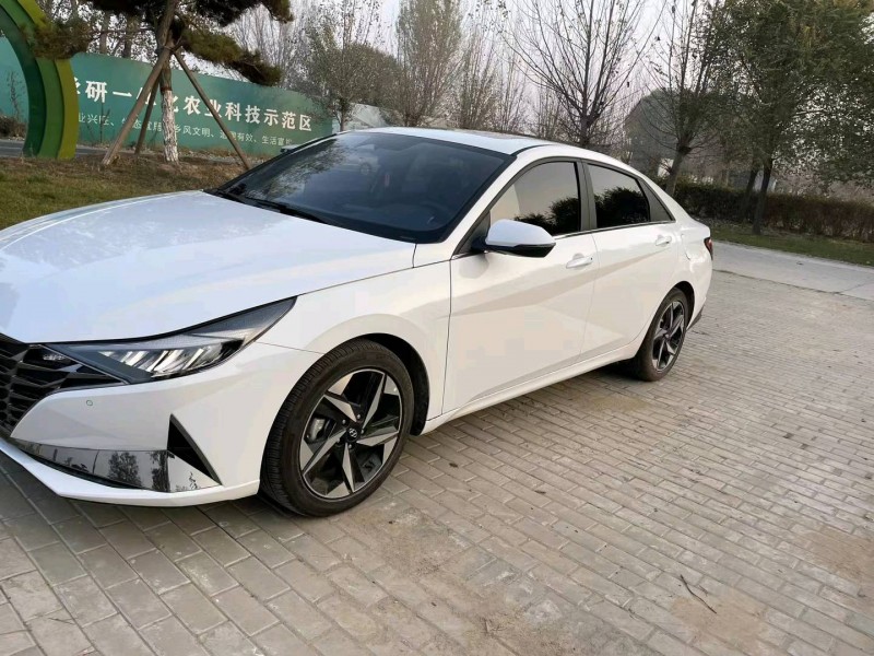 邯郸23年现代伊兰特4