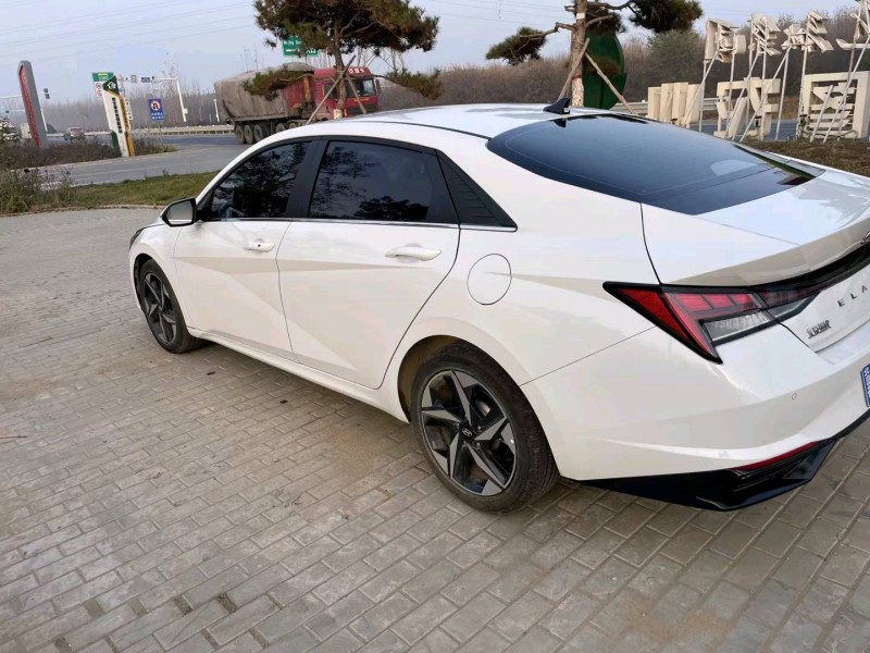 邯郸23年现代伊兰特7