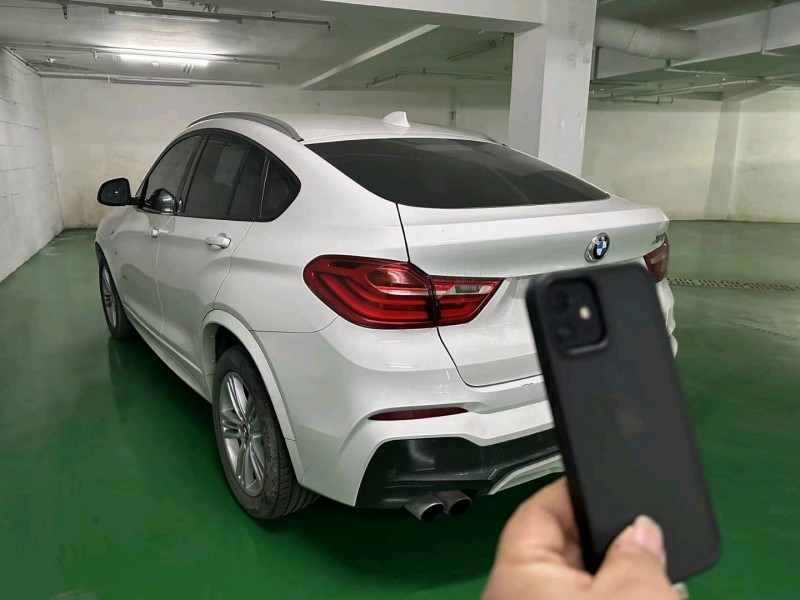 嘉兴18年宝马X43
