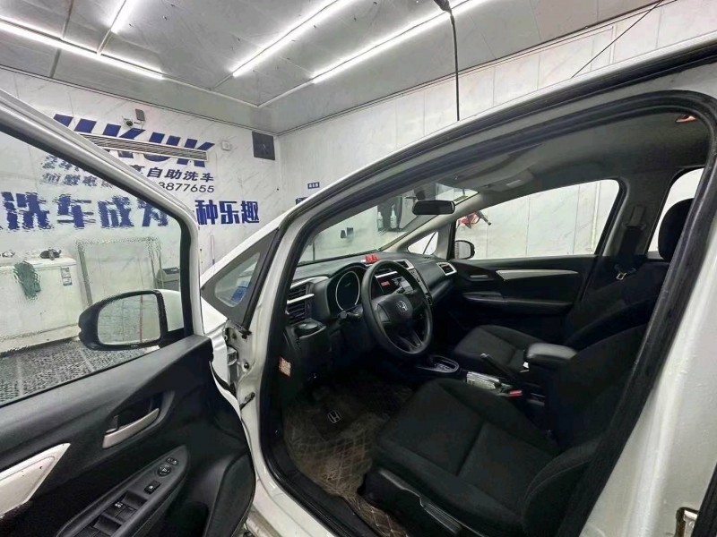 邢台15年本田飞度6