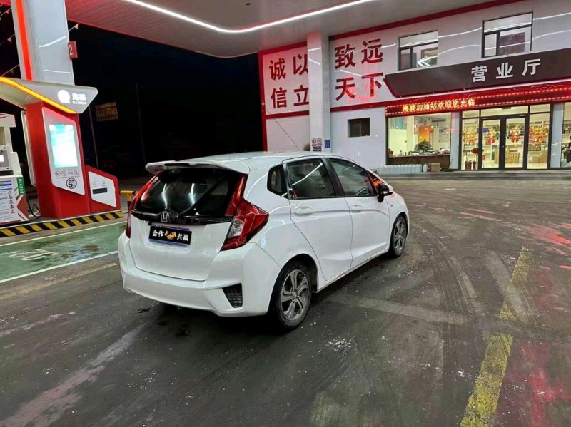 邢台15年本田飞度7